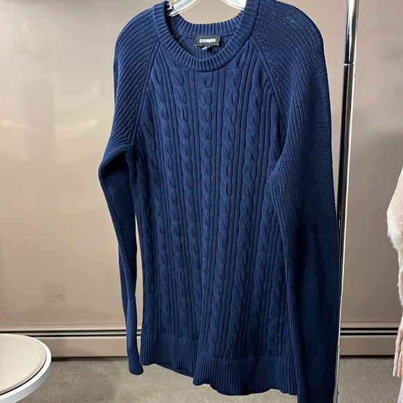 Express Navy Blue Cable Knit Cotton Long Sleeve Sweater Size Medium - Picture 4 of 11